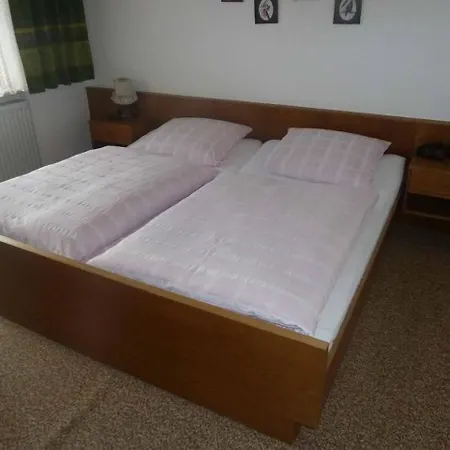 Bruckmayer Apartment *